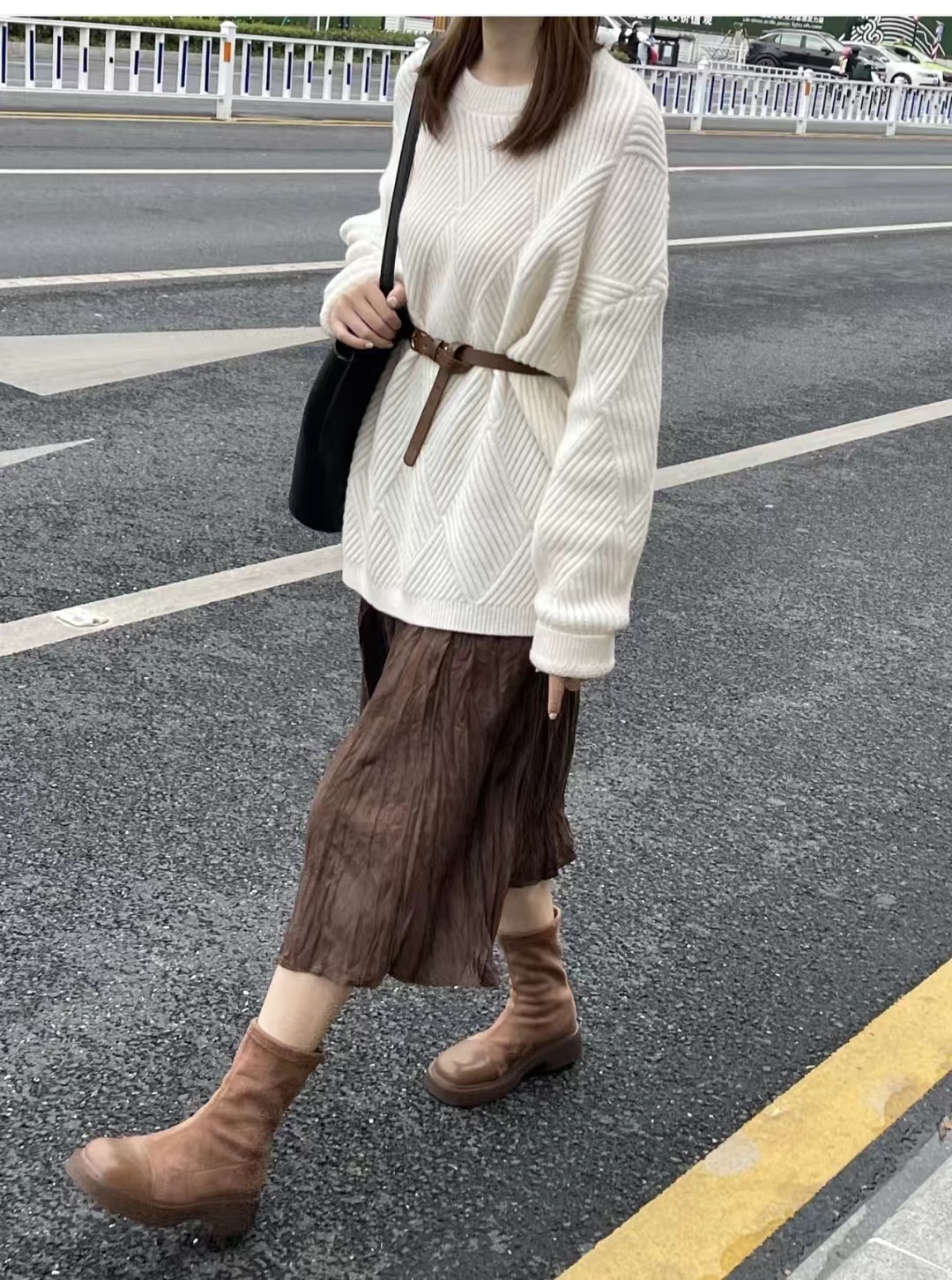 秋冬穿搭六个系腰带方法,时尚小技巧欧美风穿搭腰带系法