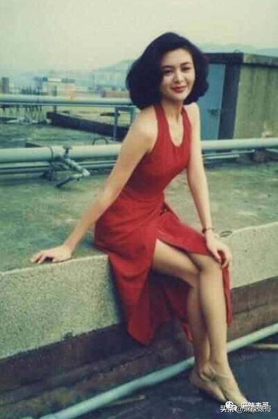 被老公叫去给他朋友表演，这是嫁了个什么人啊？