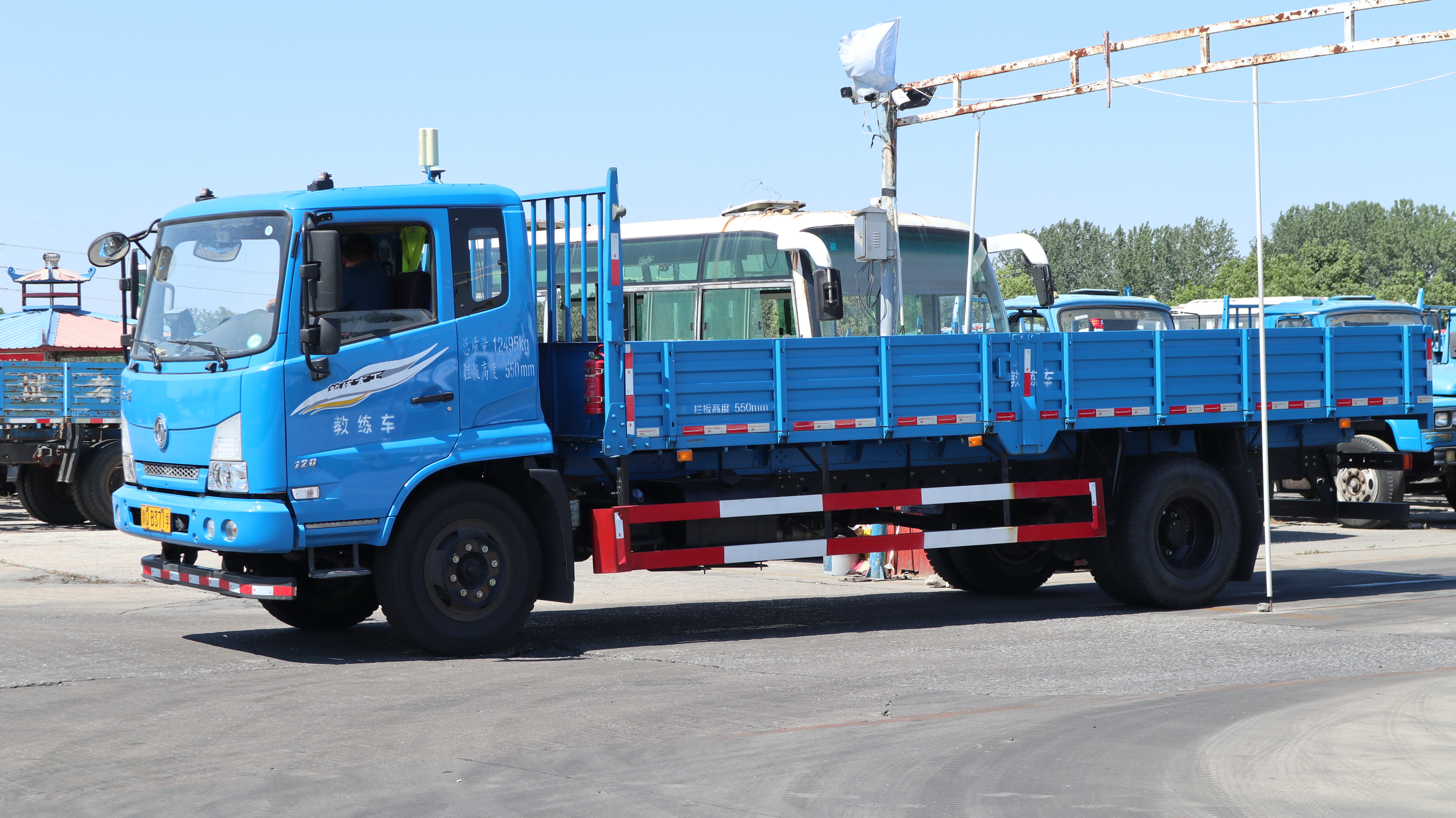 手动挡怎样挂挡不会出错又稳,为什么练车时练得好一考试就挂了