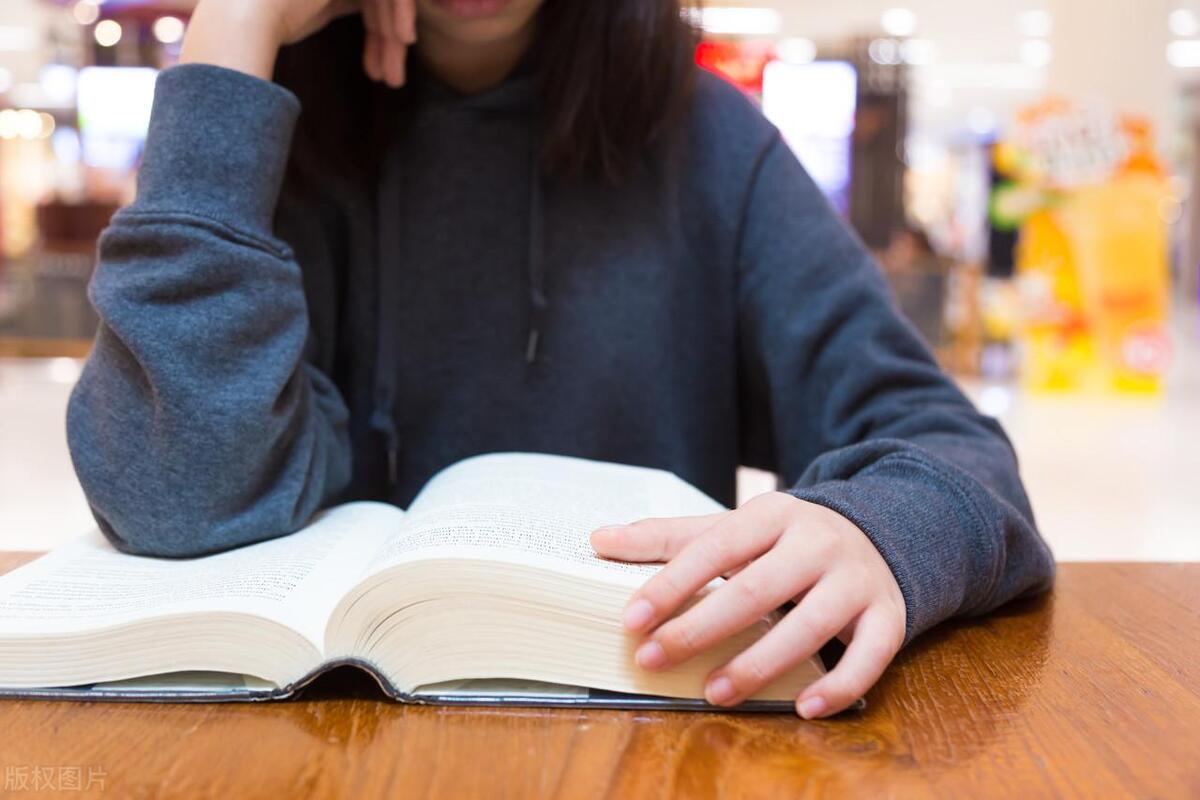 人体有癌细胞眼睛会出现哪些症状,眼睛是癌细胞的感应器