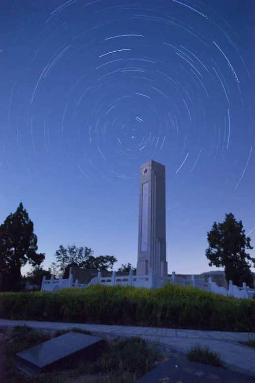 又到清明时哀思祭先烈,又逢清明缅怀先烈作文