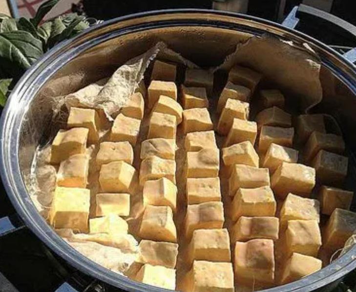 霉豆腐到底要不要上锅蒸？原来大厨是这样做的，难怪无黑毛