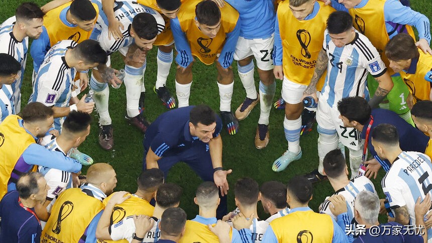 卡塔尔足球比赛最新,卡塔尔近期足球比赛