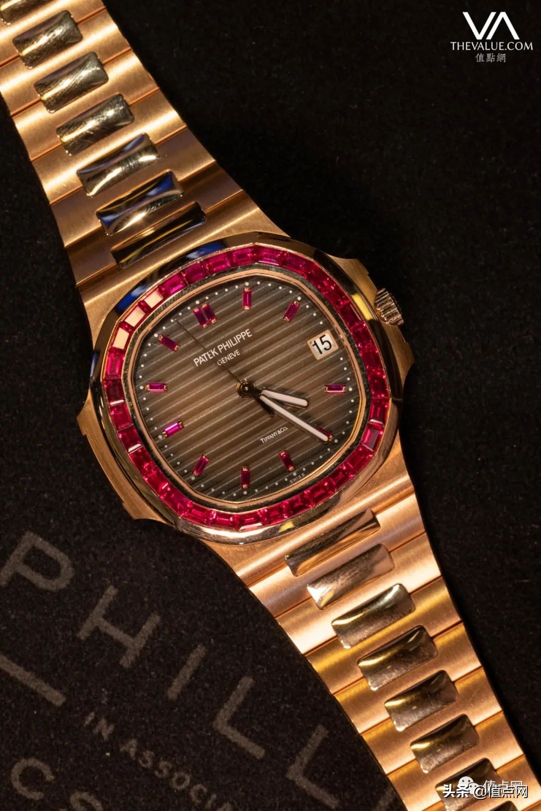 香港富艺斯HK$2.64亿「白手套」钟表春拍|321件拍品全部成交