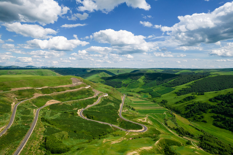 赤峰周边最美的公路,赤峰中国草原自驾游旅游胜地