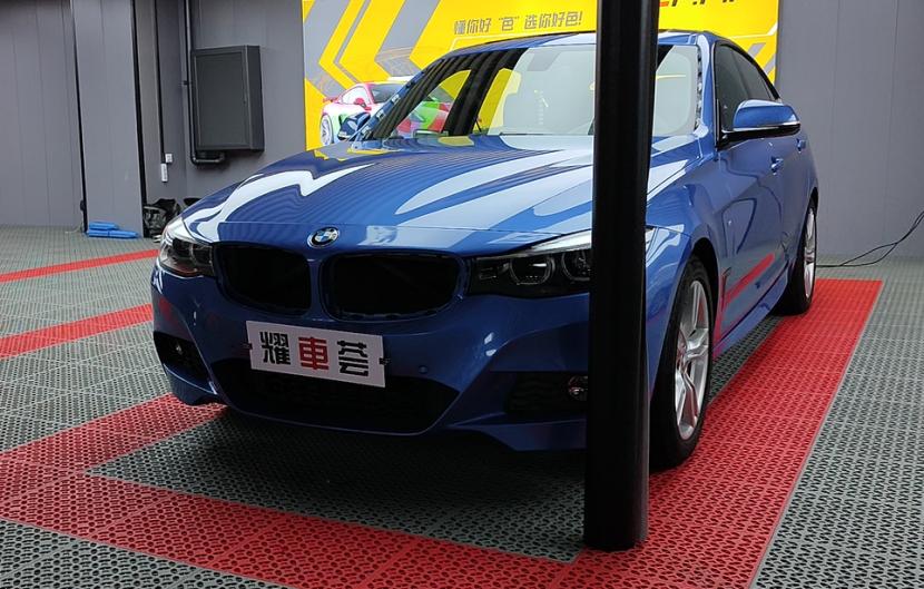 宝马三系320波尔蒂芒蓝改色,宝马3系波尔蒂芒蓝内配颜色