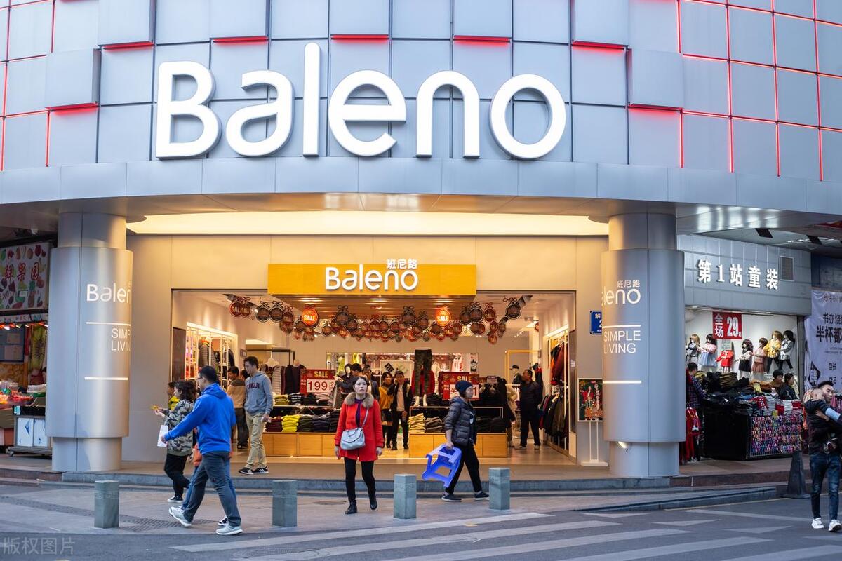 那些曾经很火但消失了的服装品牌,当时流行的服装品牌现在怎么样了