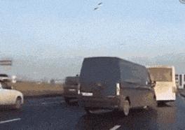 丝袜上可以纹身吗,女生纹身还能穿丝袜吗