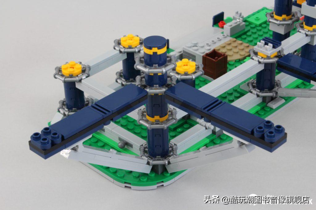 乐高翻滚过山车开箱并拼装,乐高过山车10303开箱