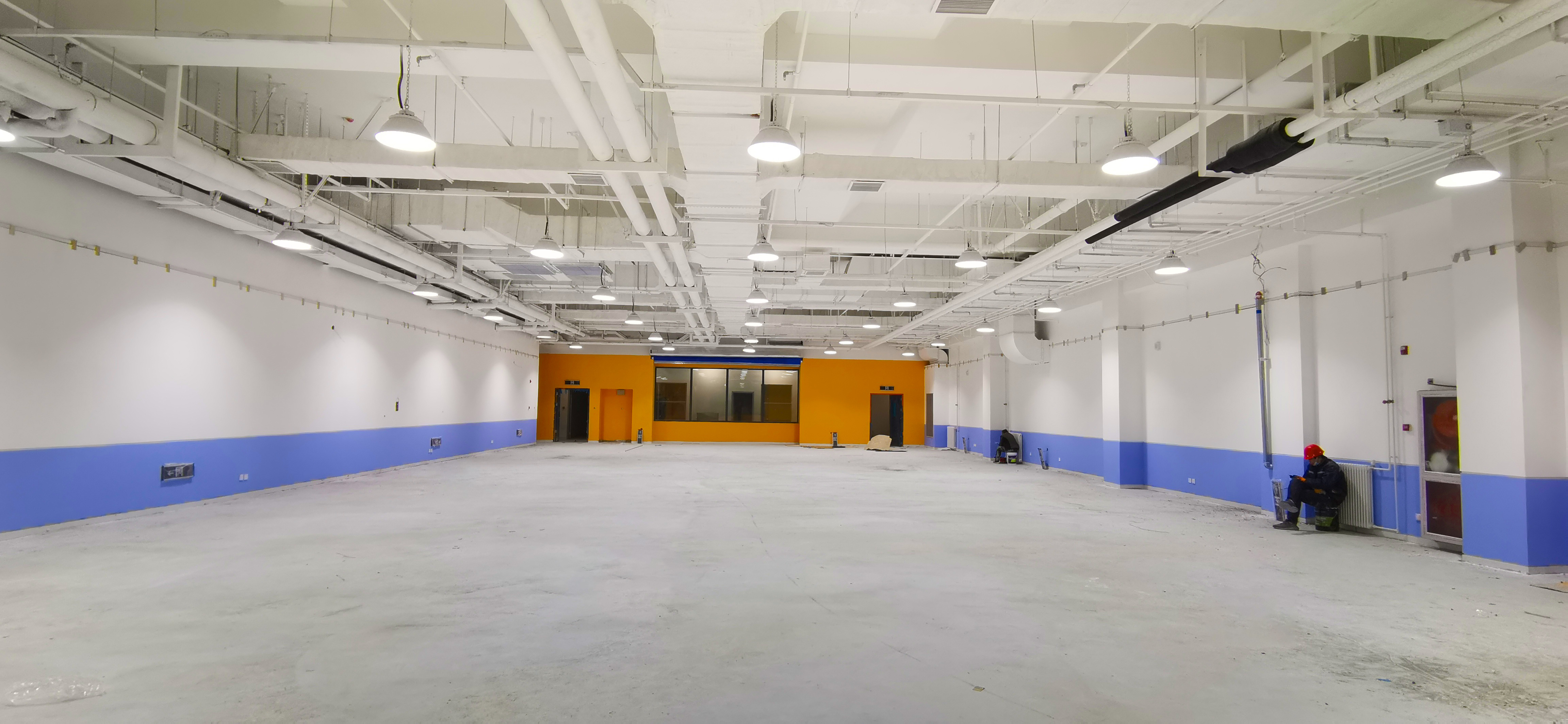 乙级大型体育场,国内封闭式体育场