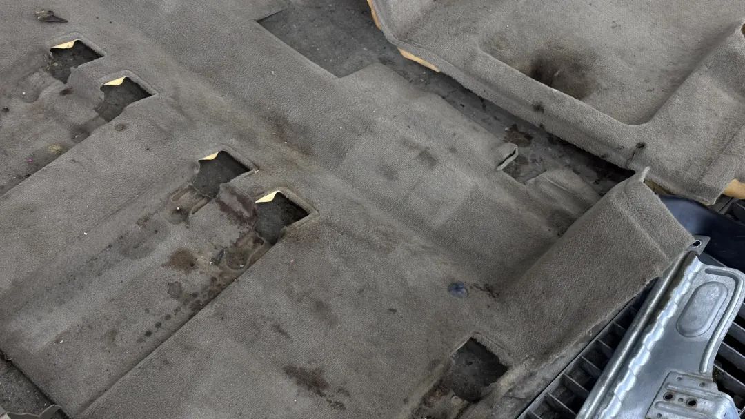 80年沃尔沃xc90出售,08款沃尔沃xc90二手多少钱