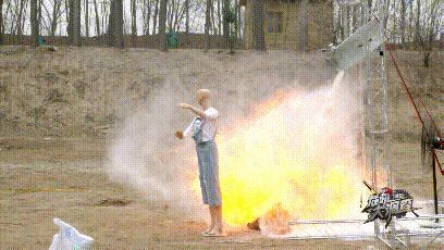 粉尘爆炸危害视频,粉尘爆炸惨烈