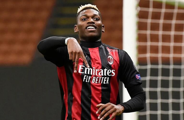 足坛恩怨录!巴黎总监死挖米兰,曾经被骂“叛徒”,报复心极强