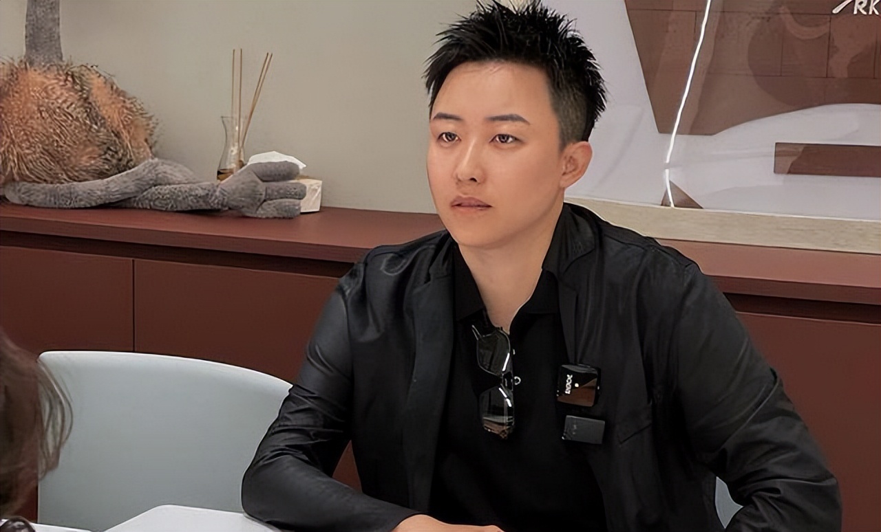 女子花50万生混血宝宝,50万精子生下混血儿