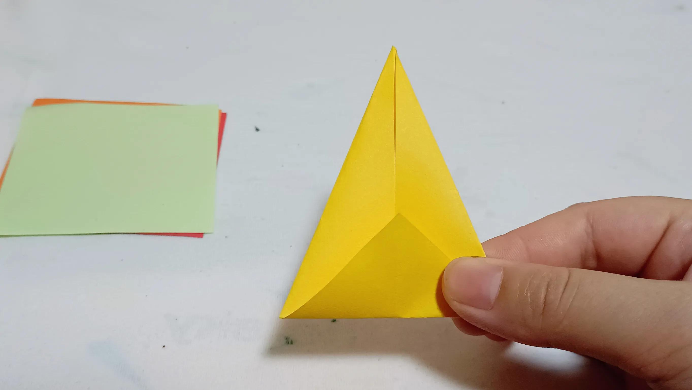 亲子手工折纸叶子,手工折纸幼儿园枫叶