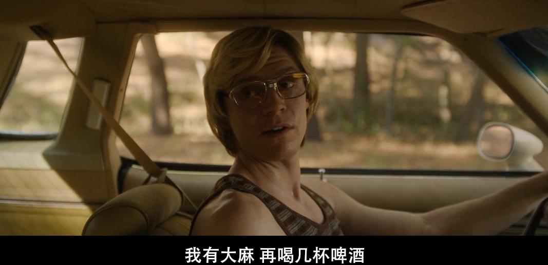 31年作品从未断过,这影史第一丑闻终于公开,满屏血色根本不敢看