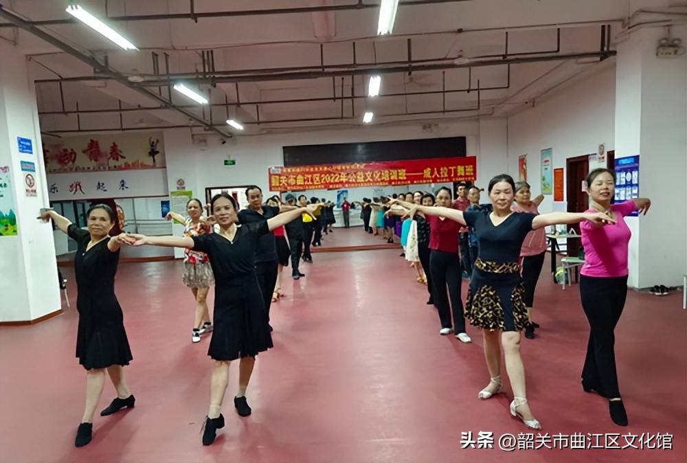 附近40岁成人拉丁舞培训班,少儿拉丁舞培训班暑假招生宣传