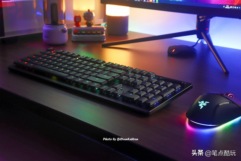 雷蛇噬魂金蝎v2紫轴无线版,雷蛇噬魂金蝎v2有线键盘膜