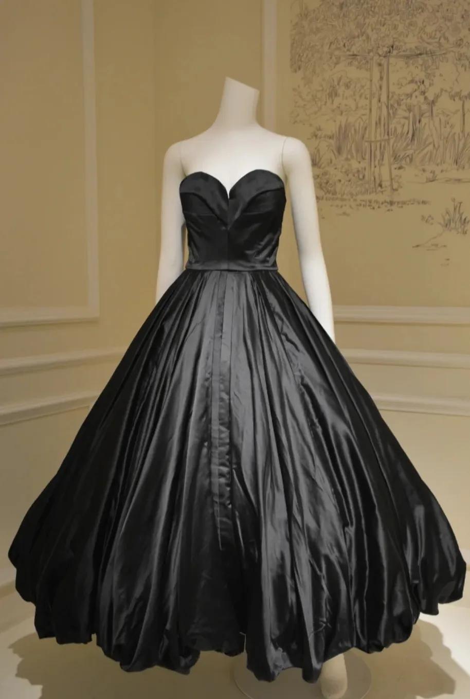 中国丝绸博物馆和中国之江博物馆,博物馆中国的服装