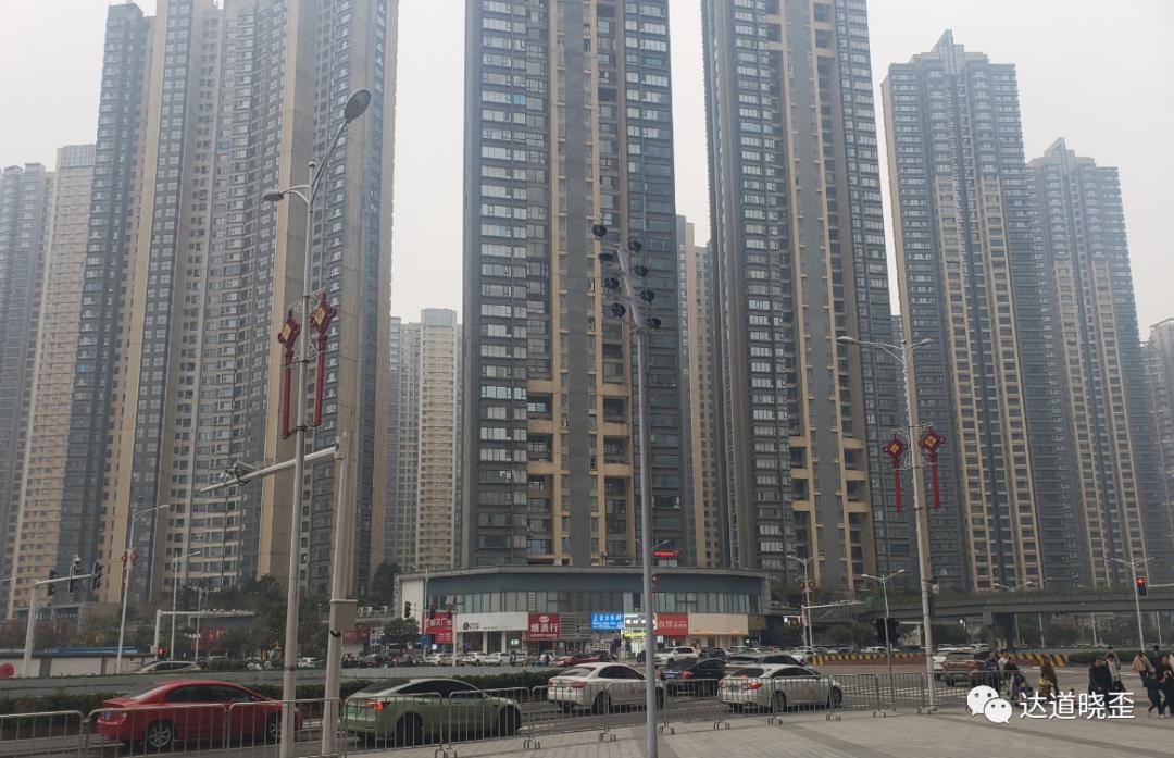 曾经的辉煌现在的黯淡,曾经的辉煌如今的沧桑