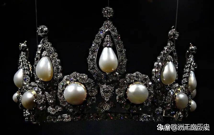 带你看遍世界顶级珠宝,珠宝篇带你云看贵族们的钻石王冠