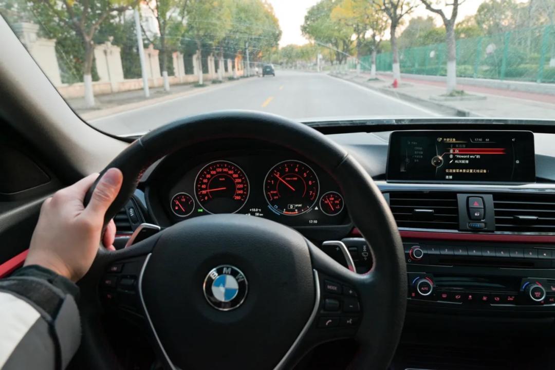 二手宝马gt328i,16款宝马328gt二手值得入手吗