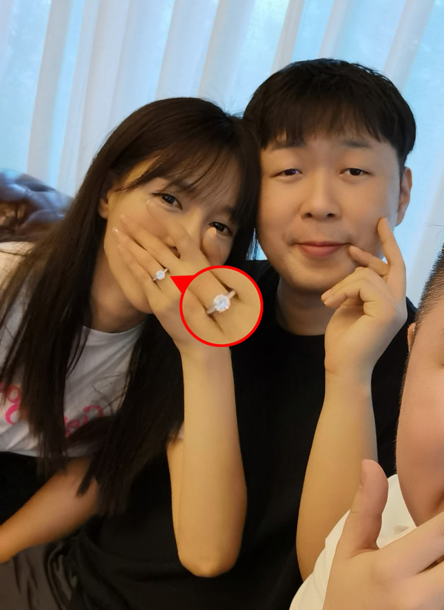 沈梦辰和杜海涛同款对戒,杜海涛沈梦辰钻戒什么款