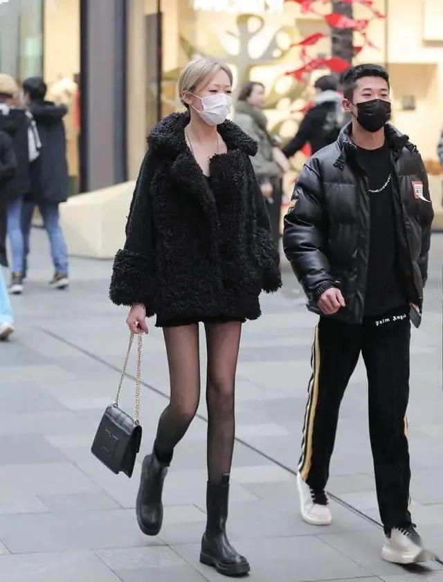 潮流短袜女士穿搭技巧,讲解各种袜如何穿