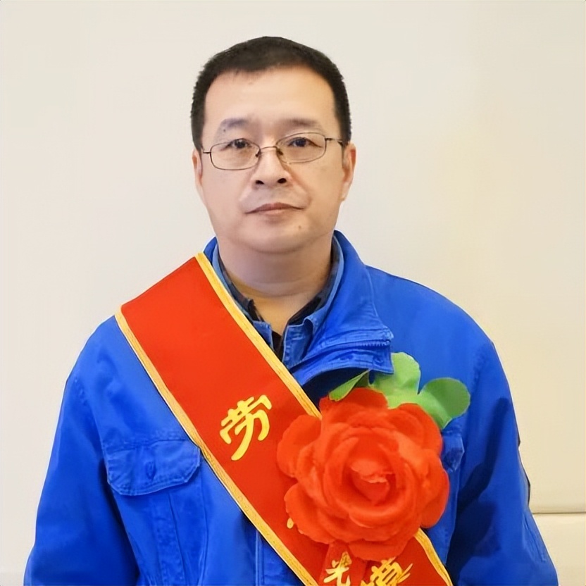 石钢工人井陉,井陉县致敬劳动者