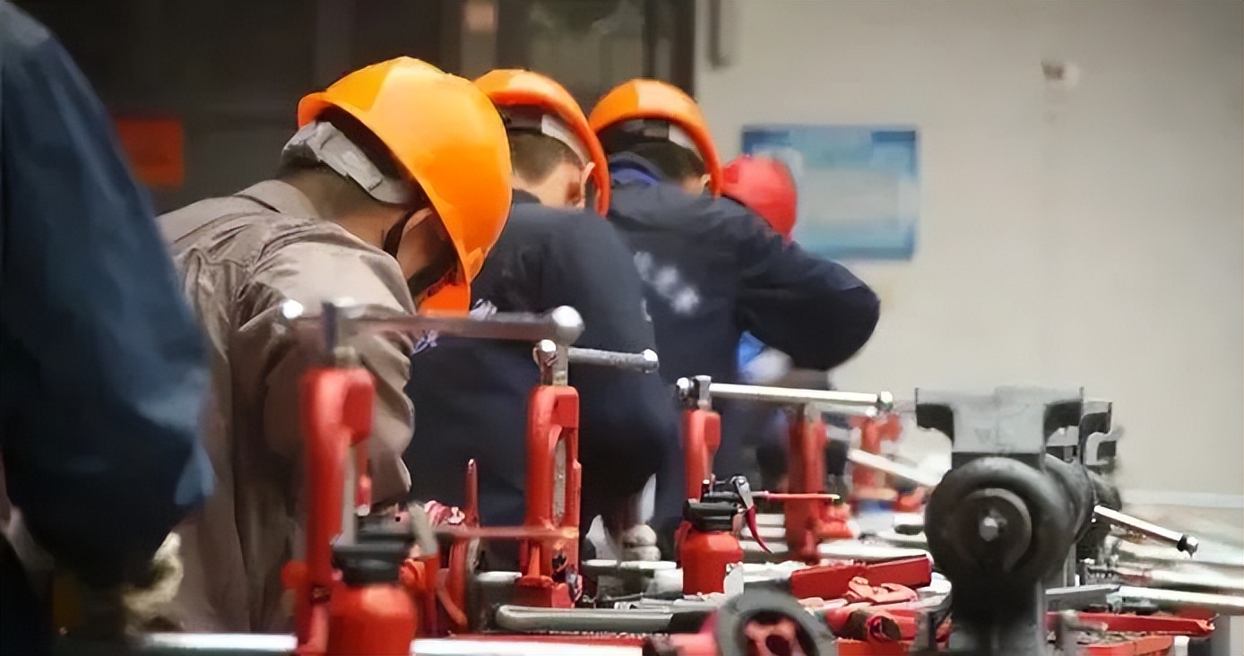 工程造价和建筑设计哪个好一点,工程造价和建筑哪个好点