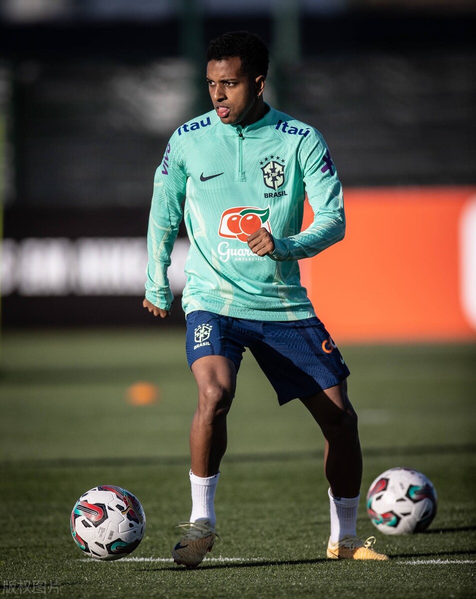 国米迪马尔科受伤,足球阿贾克斯受伤