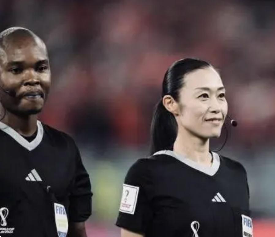 女性裁判十大美女,2022世界杯最美女裁判
