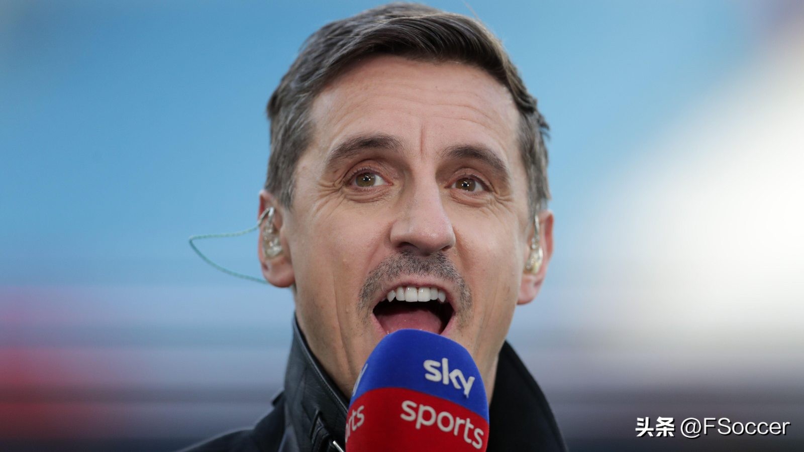 内维尔阿森纳,内维尔阿森纳曼城