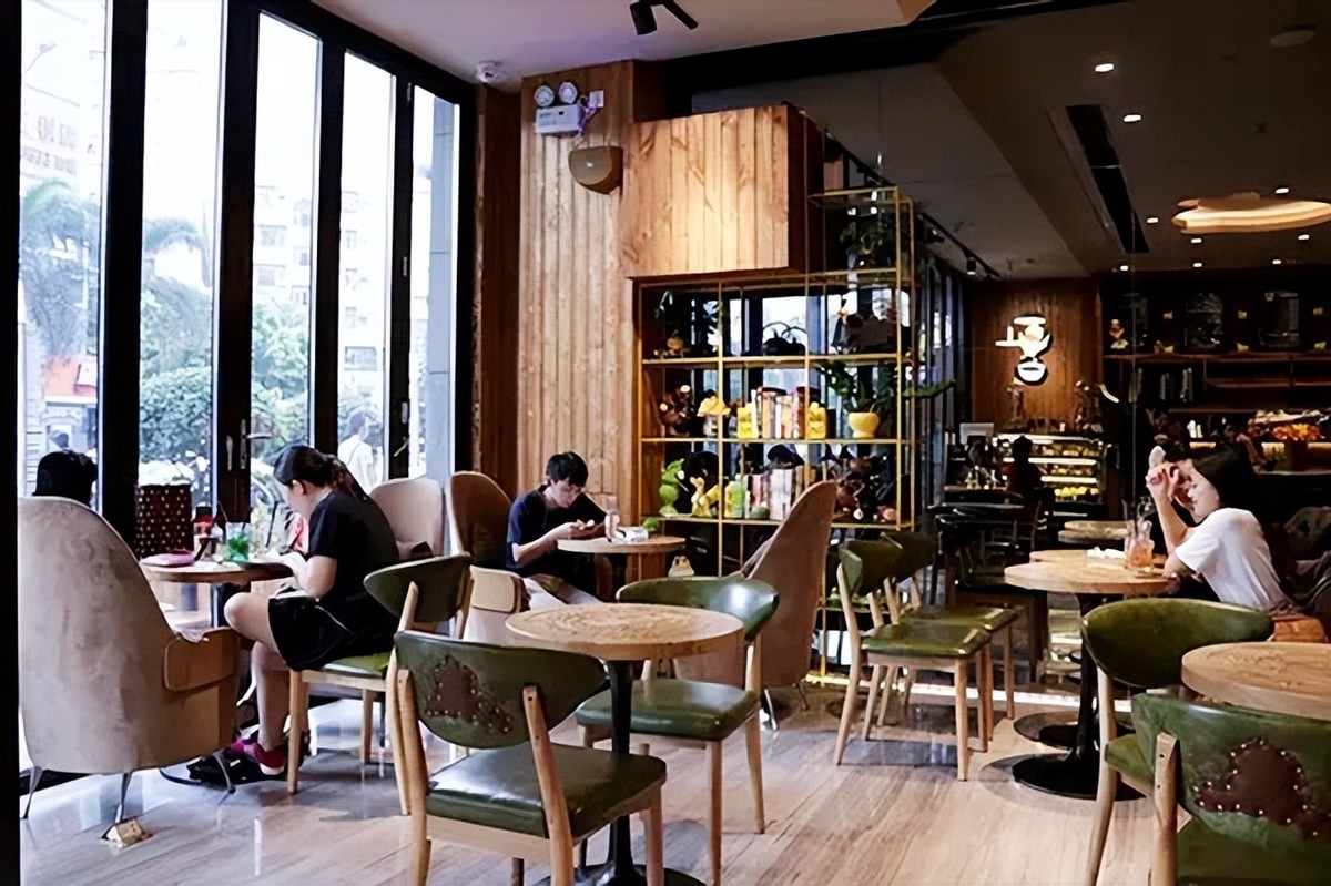 越南白富美嫁中国小伙,越南女孩嫁广东富二代激动哭了