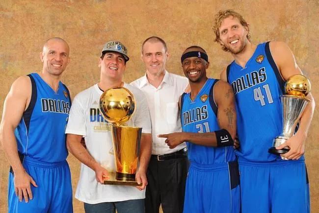 库班加盟独行侠总冠军,曝库班卖独行侠大部股份