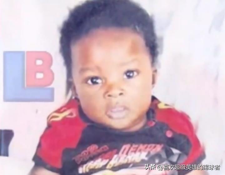 斯特林诡异任意球,斯特林奇葩操作