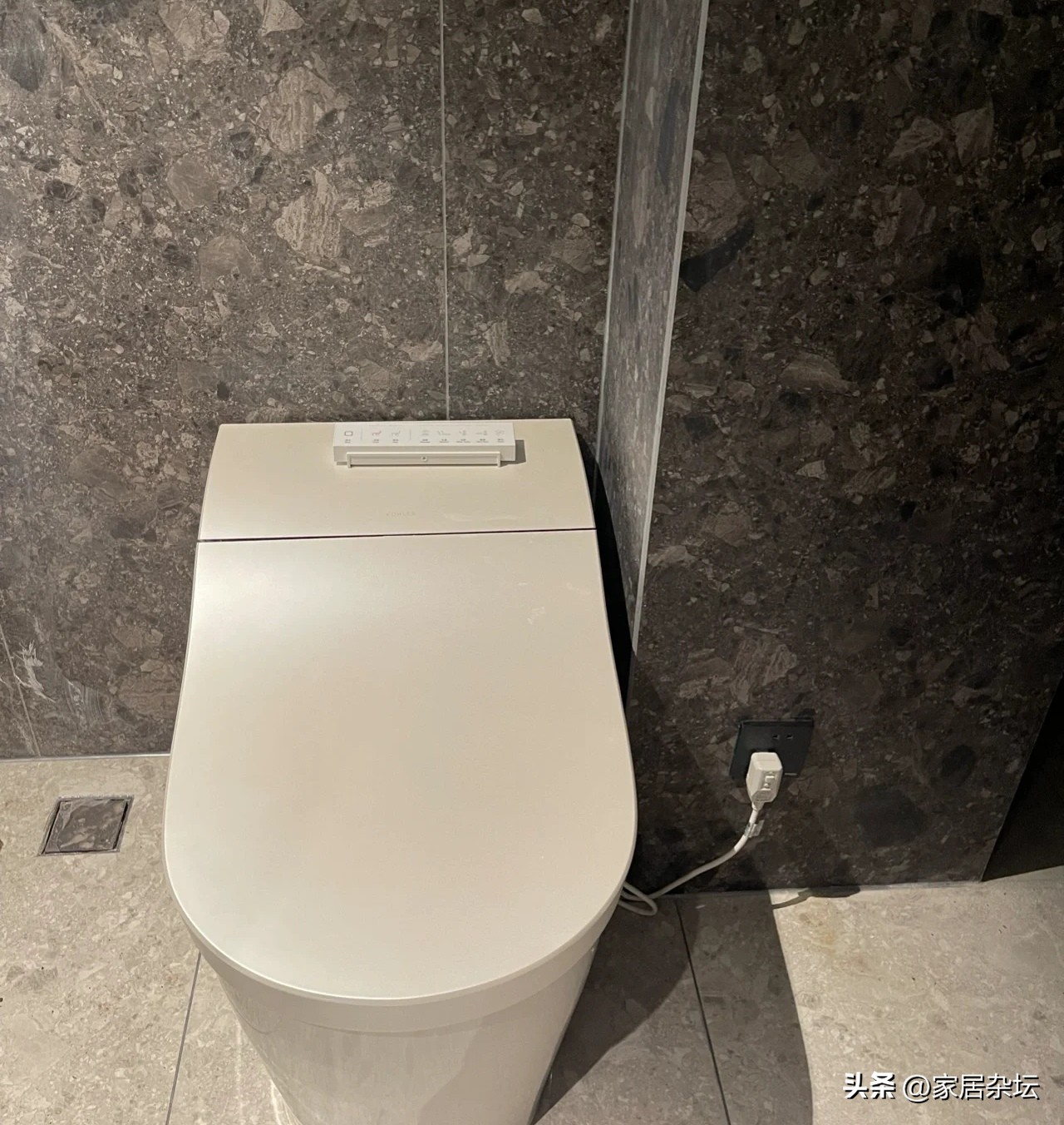 智能马桶怎么选不踩坑第一名,智能马桶怎么选择才不会踩坑