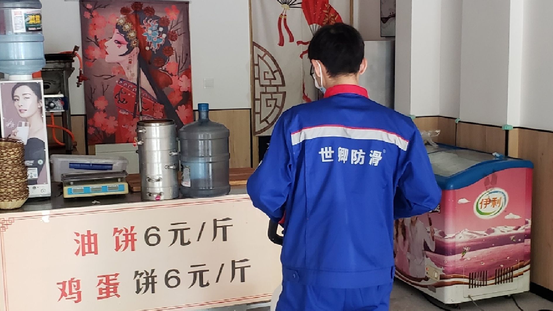 宜昌仿古砖防滑剂哪家好,宜昌楼梯防滑剂工厂施工