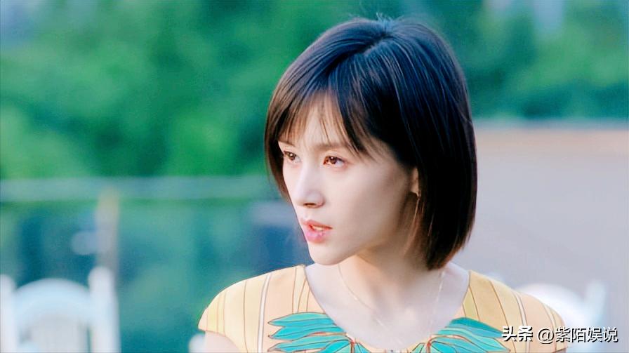 欢乐颂曲筱绡跟安迪说魏渭和包总,姚滨告诉曲筱绡安迪是精英