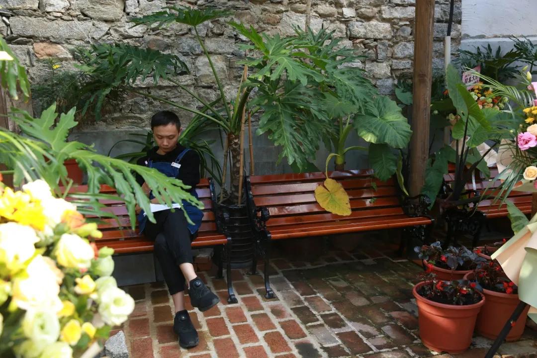 有一种生活叫大理山,有一种生活叫大理夜生活