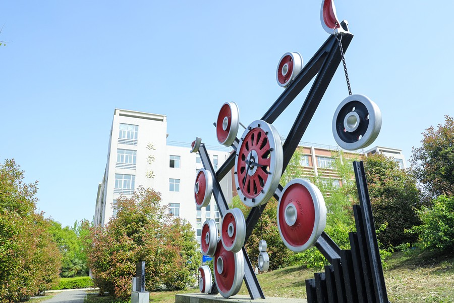 求学西交院,吃不够的美食,赏不完的美景,让你一次爱个够