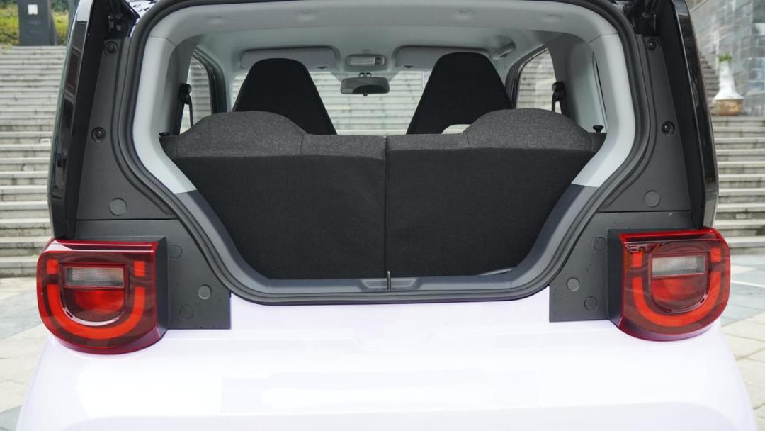 奇瑞qq冰淇淋2.99万有倒车影像吗,奇瑞qq冰淇淋120和170续航区别