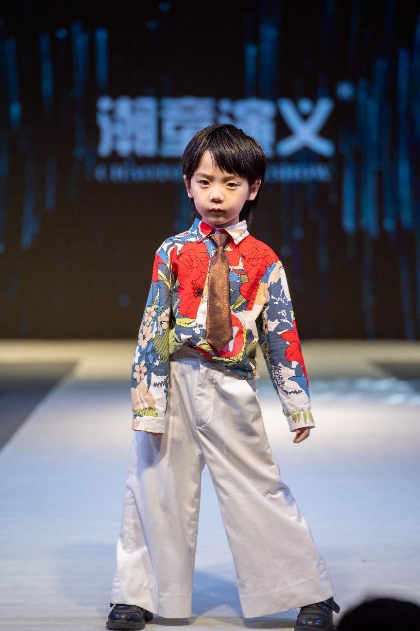 鸿舞鞋×潮童演义2023精英童模超级联赛选拔赛