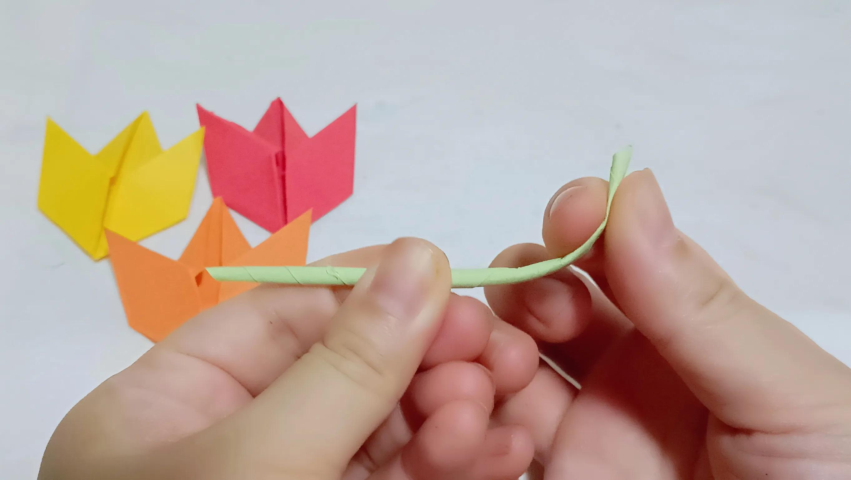 亲子手工折纸叶子,手工折纸幼儿园枫叶