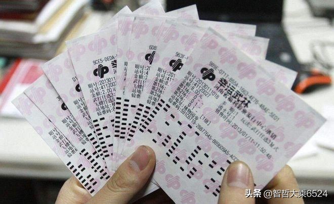 用人工智能买了1万块钱彩票后续,亲身买彩票中奖的真实经历