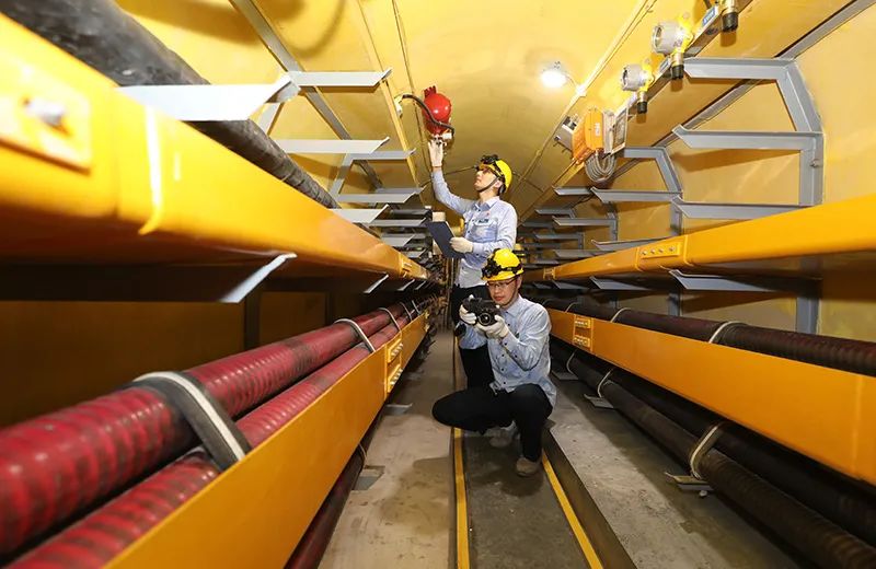 月圆人团圆月满人美满,中秋月圆人团圆完整版