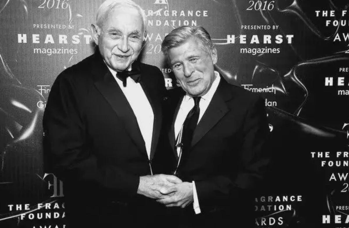 大牌时装秀，频繁暴露隐私部位，到底是追求潮流还是为了博眼球