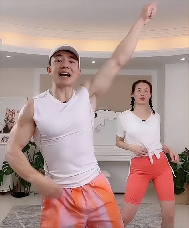 刘畊宏家的装修,成为刘畊宏女孩的第一天图片