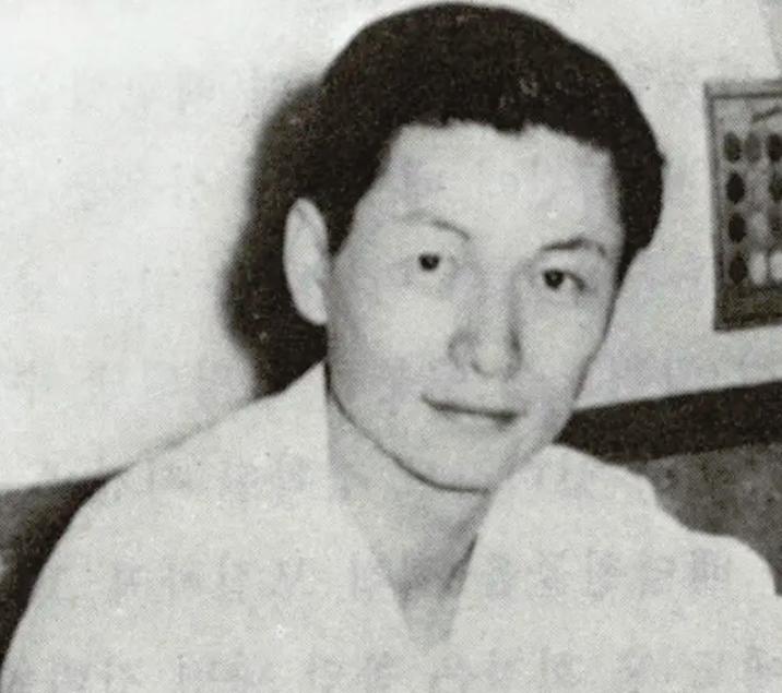 韩国财阀辛格浩：二婚入赘日本战犯家族发家，89岁和儿子共享女星