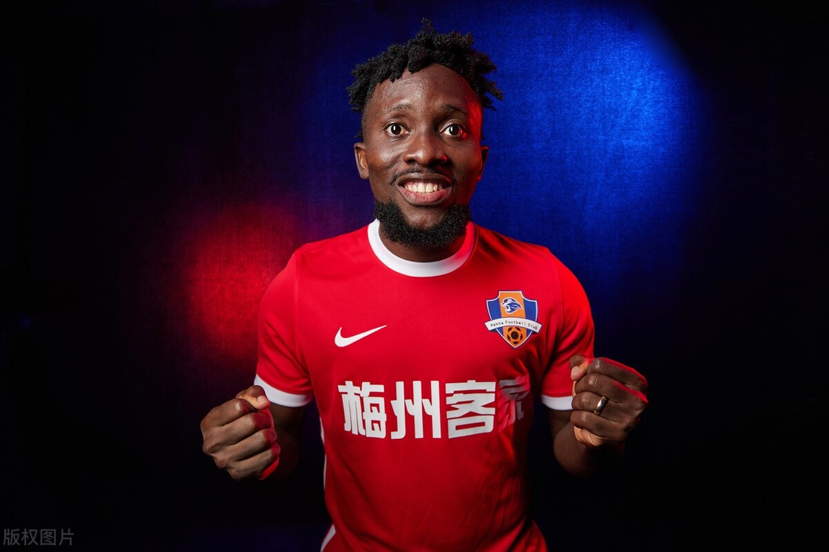 梅州客家足球俱乐部写真,梅州客家队海报